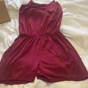 Burgundy romper, with drawstring